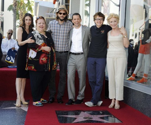 cryer star cast